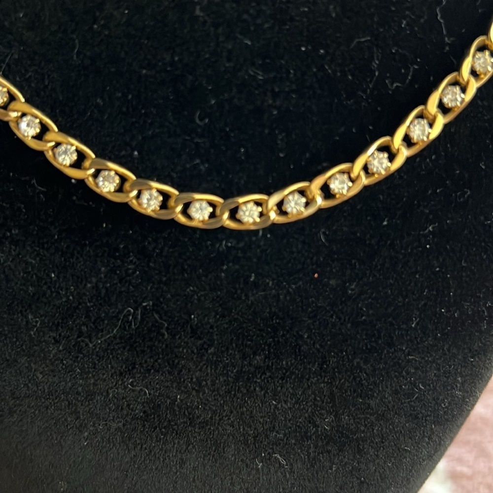 Gold-Tone Rhinestone Chain Link Necklace – Sparkling Statement Jewelry - Picture 2 of 4